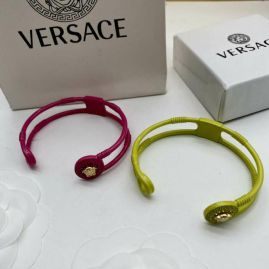 Picture of Versace Bracelet _SKUVersacebracelet12290316624